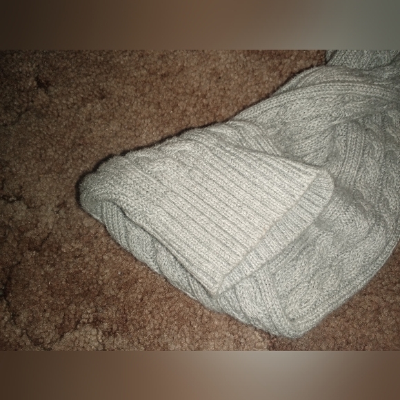 Croft & Barrow SET(Red&Gray) Vintage Cable Knit V-neck Sweaters. Sz. Women XL - Picture 9 of 16